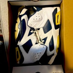 These are original 2012 Olympic 6 Jordan’s used. Prices 150